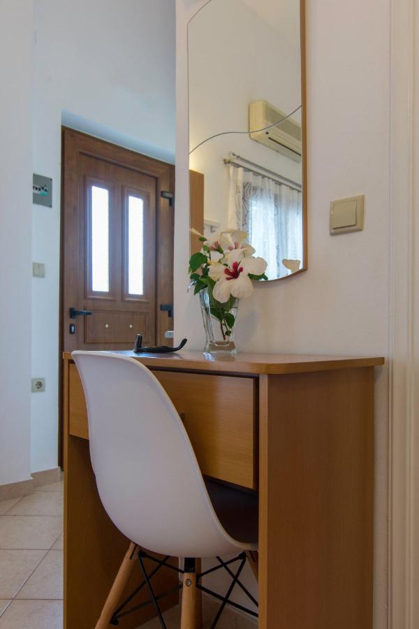 Natsios Apartments Vlachopoulátika المظهر الخارجي الصورة